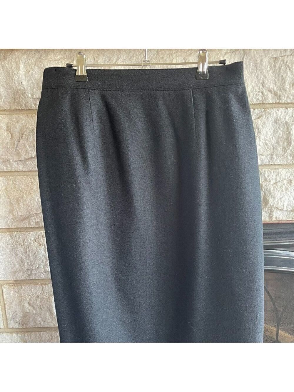 Sag Harbor Black Wool Pencil Skirt, Size 14, Vintage 80s Classic